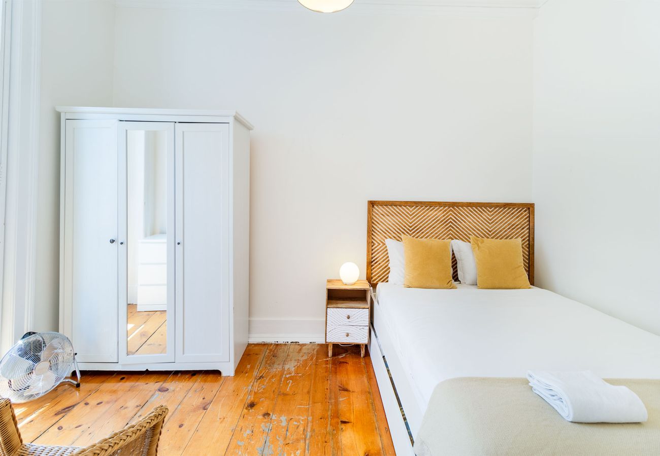 Apartamento em Lisboa - Bairro Alto w/ View up to 20guests by Central Hill