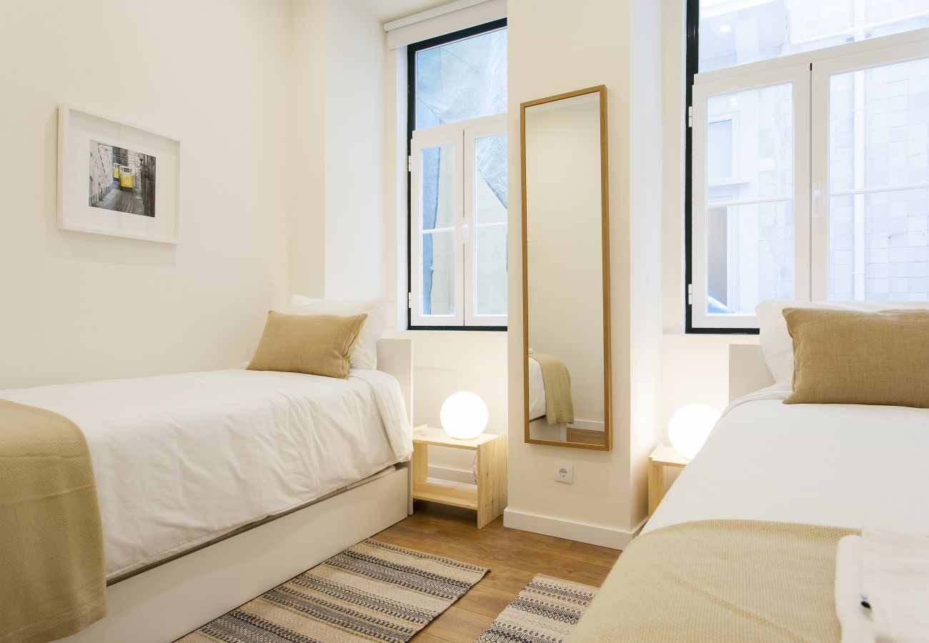 Apartamento em Lisboa - Central Downtown 2D up to 17guests by Central Hill