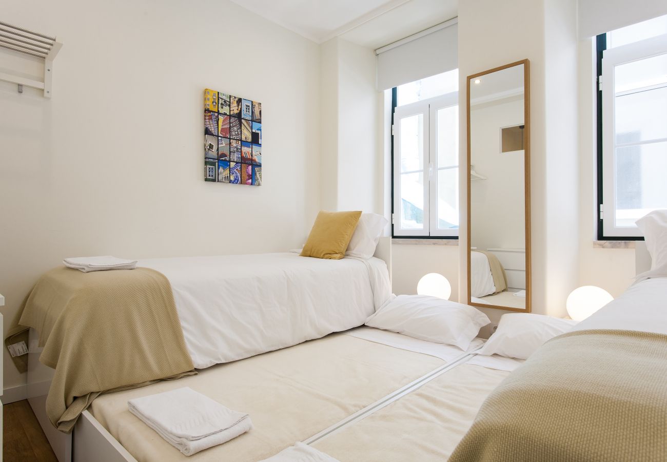 Apartamento em Lisboa - Central Downtown 3D up to 17guests by Central Hill