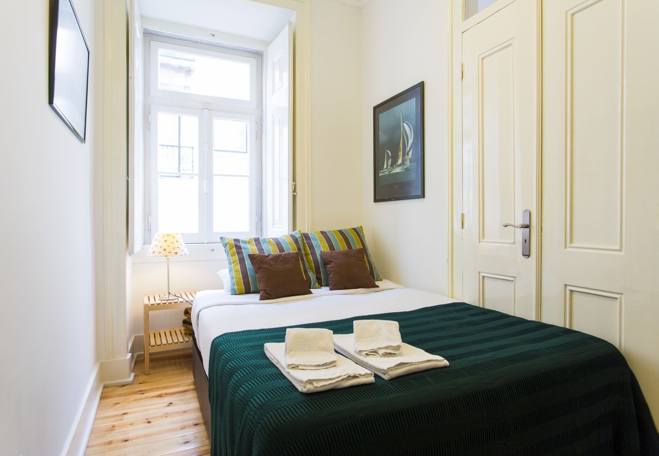 Apartamento em Lisboa - Central Apt w/Patio up to 17guests by Central Hill