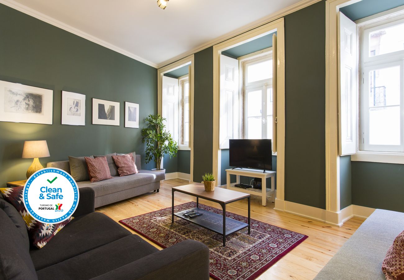 Apartamento em Lisboa - Central Apt w/Patio up to 17guests by Central Hill