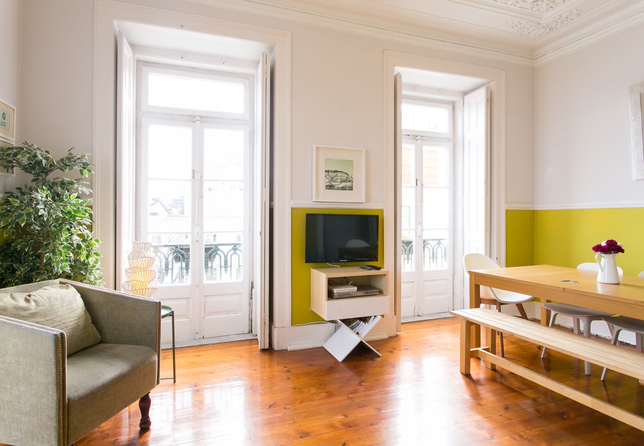 Apartamento em Lisboa - Large Bairro Alto 2 up to 22guests by Central Hill