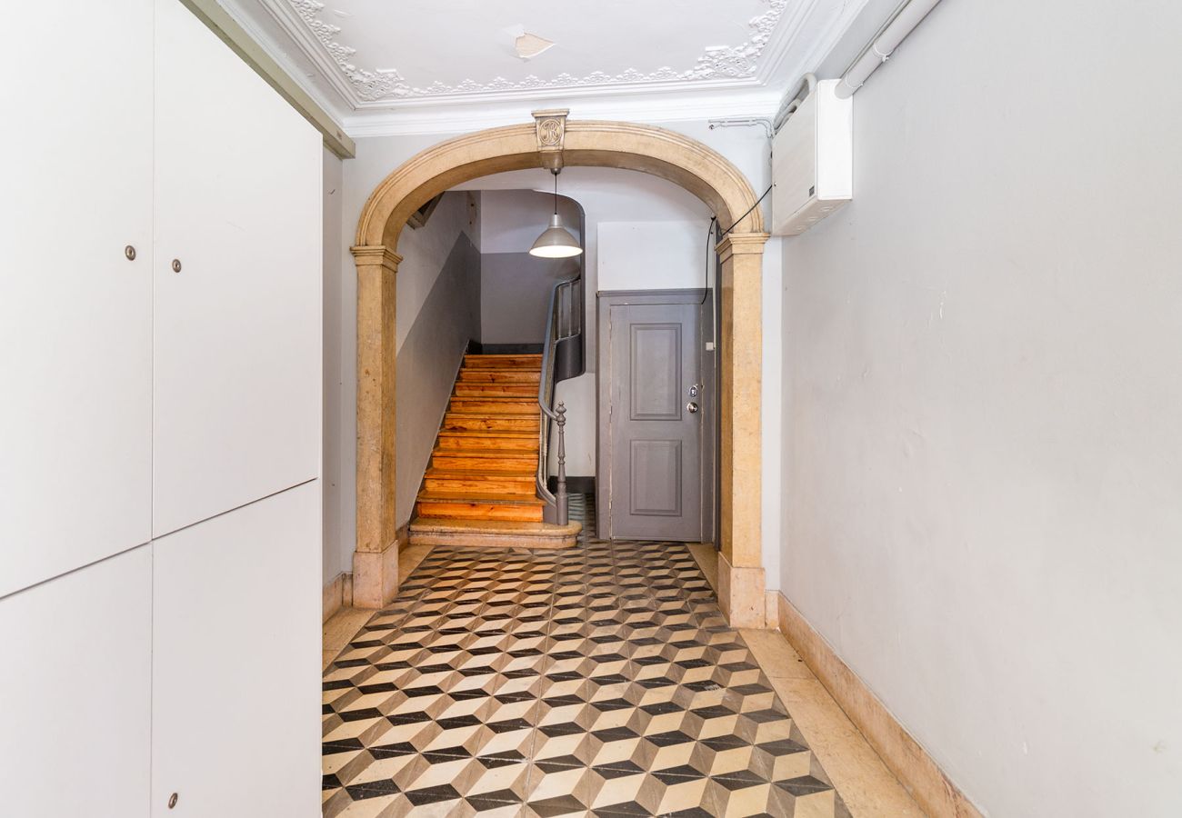 Apartment in Lisbon - Bairro Alto w/ View up to 20guests by Central Hill