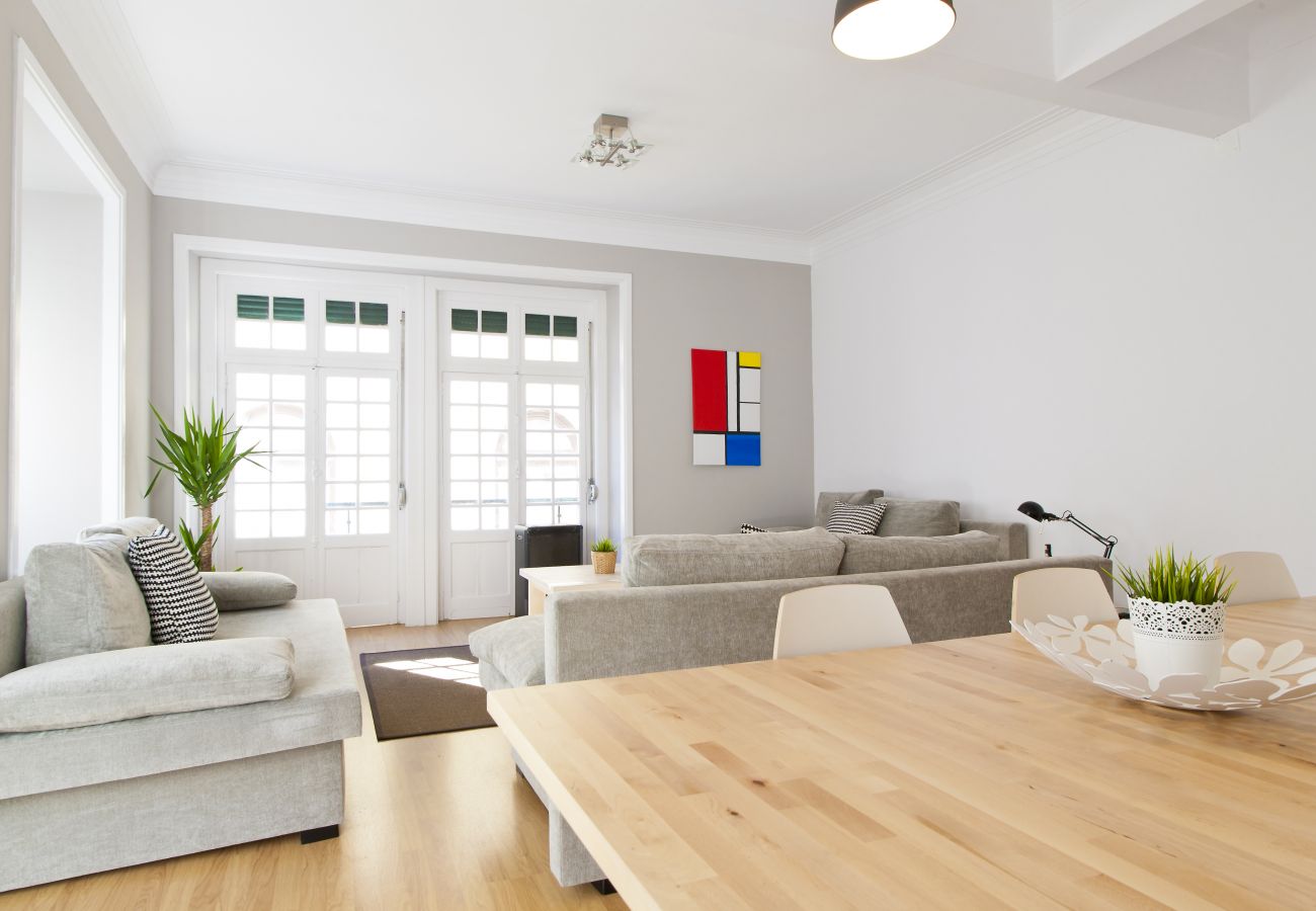 Apartment in Lisbon - Central Chiado 2E by Central Hill