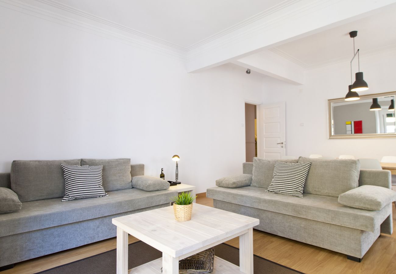 Apartment in Lisbon - Central Chiado 2E by Central Hill