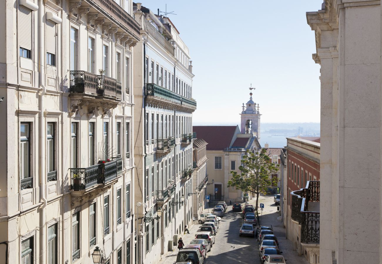 Apartment in Lisbon - Central Chiado 2E by Central Hill