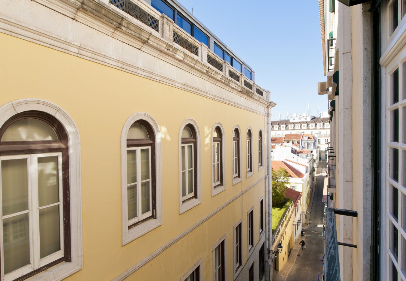 Apartment in Lisbon - Central Chiado 2E by Central Hill