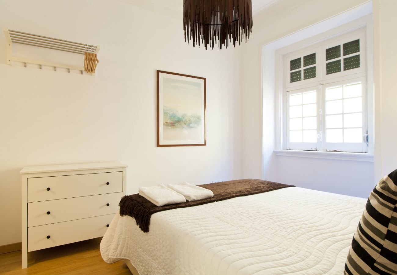 Apartment in Lisbon - Central Chiado 2E by Central Hill