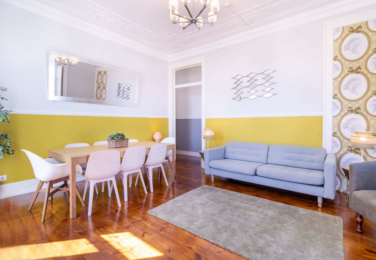 Apartment in Lisbon - Large Bairro Alto 2 up to 22guests by Central Hill