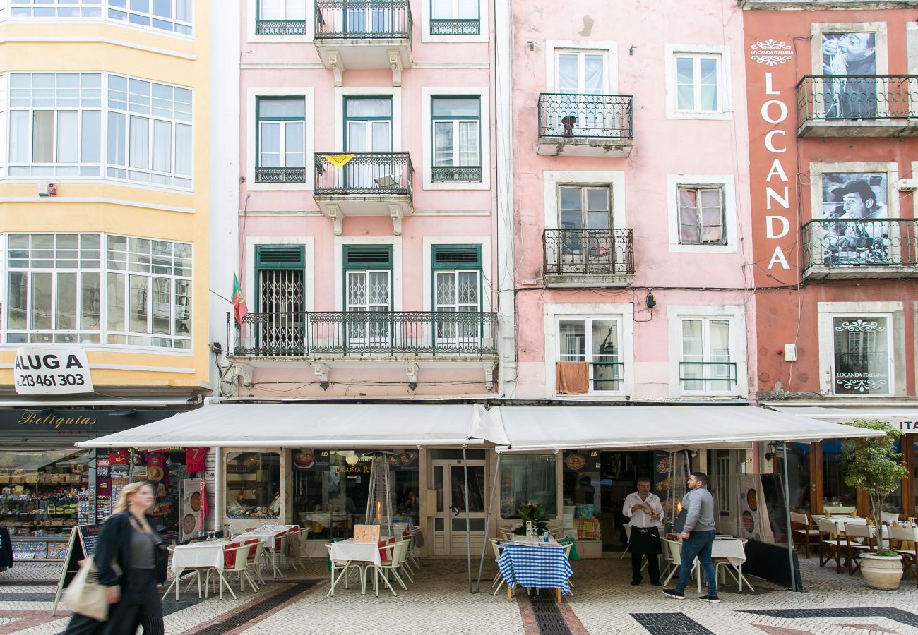 Apartment in Lisbon - Cozy Central Downtown IV by Central Hill