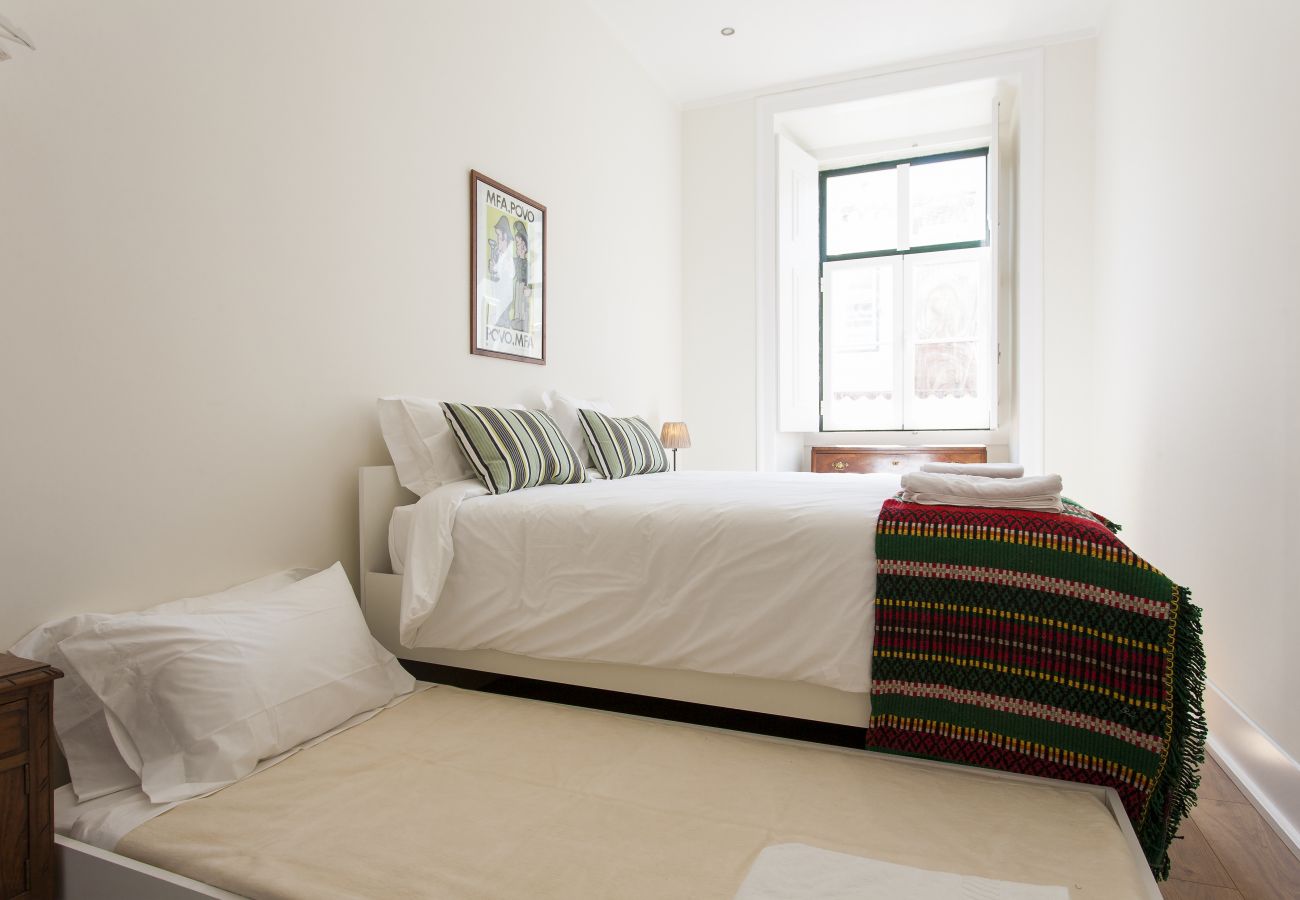 Apartamento en Lisboa ciudad - Big Bairro Alto 2D up to 25 guests by Central Hill