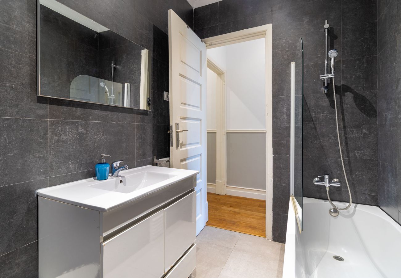 Apartamento en Lisboa ciudad - Central Chiado RC by Central Hill