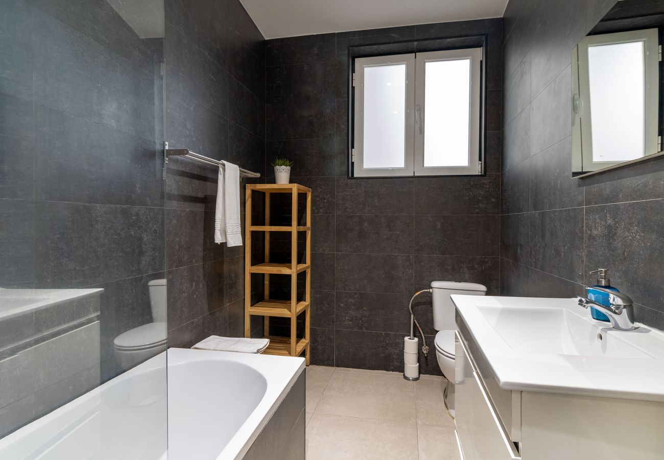 Apartamento en Lisboa ciudad - Central Chiado RC by Central Hill